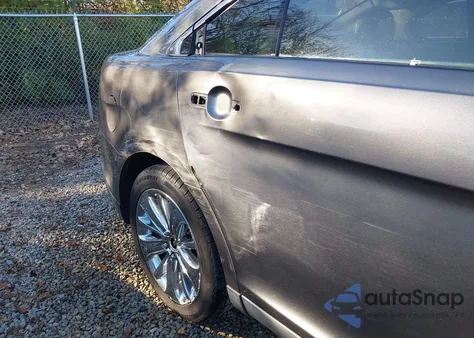 2011 Ford Taurus Limited from USA, damaged, VIN 1FAHP2JW6BG134752